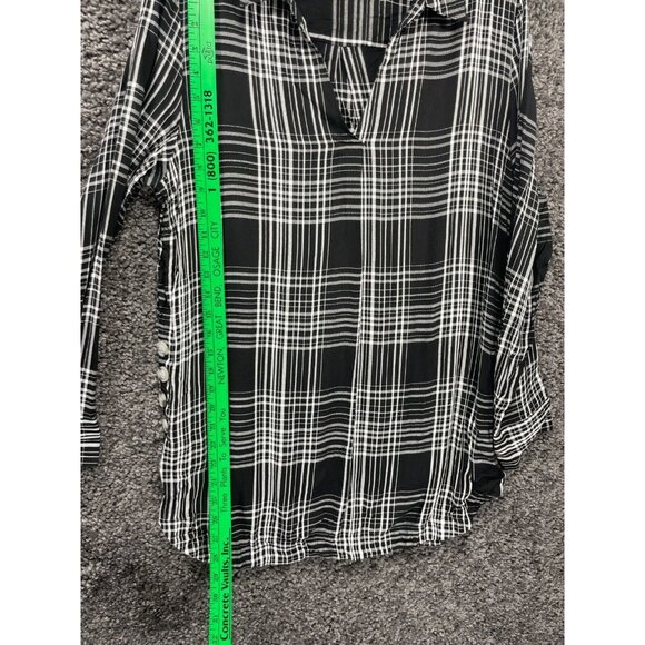 St John's Bay Popover Shirt Women Large Black White Windowpane Check Side Button - Picture 15 of 16